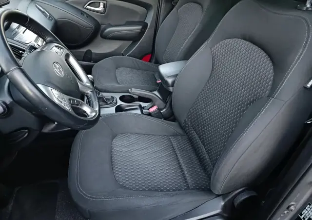 HYUNDAI Ix35 1.6 2WD 5 Star Edition
