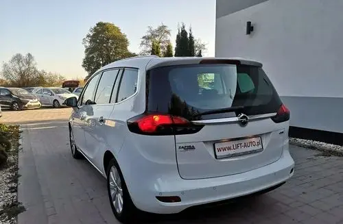 OPEL Zafira 