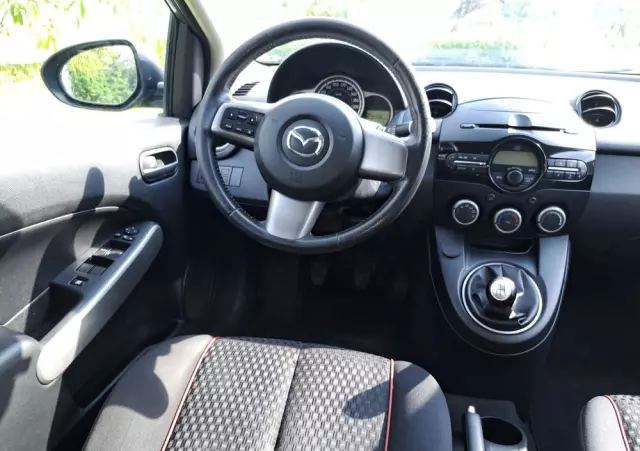 MAZDA 2 1.3 MZR Edition