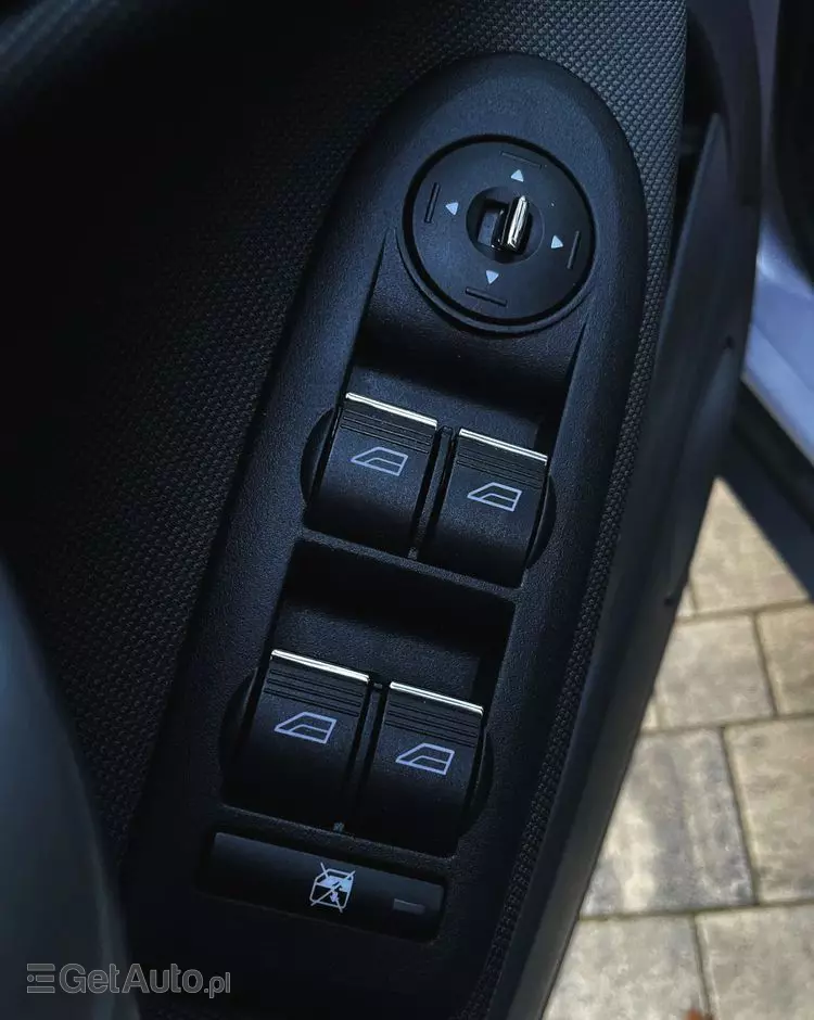 FORD Kuga 2.0 TDCi 2x4 Trend