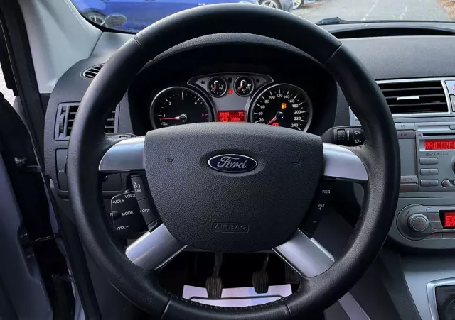 FORD Kuga 2.0 TDCi 2x4 Trend