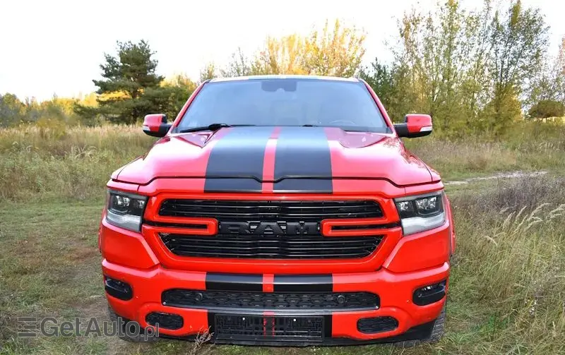 RAM 1500 Crew Cab Sport