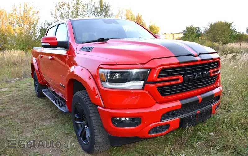 RAM 1500 Crew Cab Sport