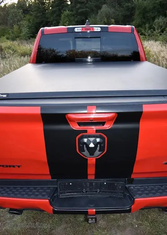 RAM 1500 Crew Cab Sport