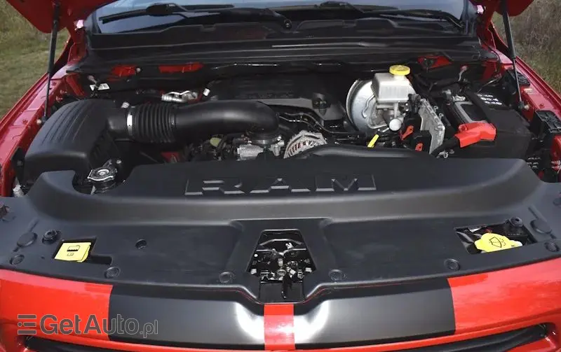 RAM 1500 Crew Cab Sport