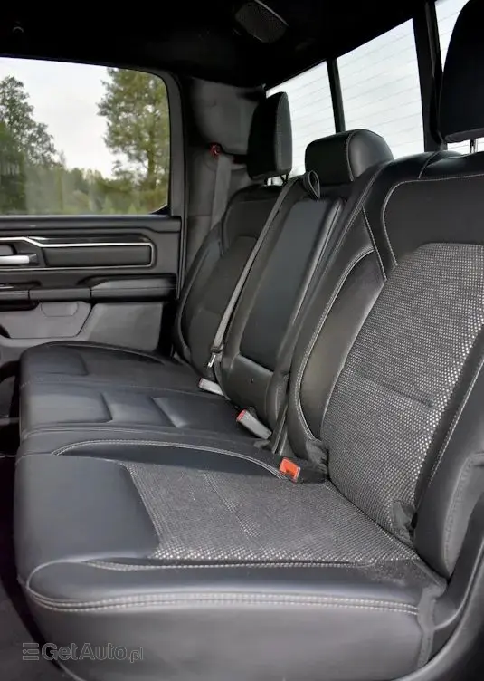 RAM 1500 Crew Cab Sport