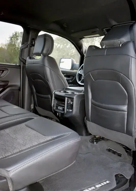 RAM 1500 Crew Cab Sport