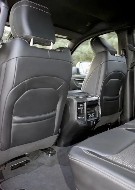 RAM 1500 Crew Cab Sport