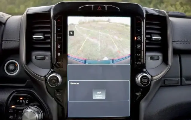 RAM 1500 Crew Cab Sport