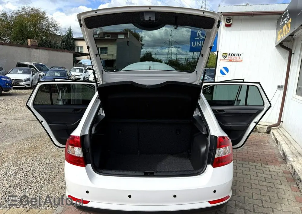 SKODA RAPID Spaceback 1.2 TSI (Green tec) Emotion Plus