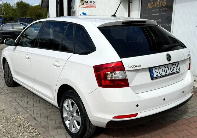 SKODA RAPID Spaceback 1.2 TSI (Green tec) Emotion Plus