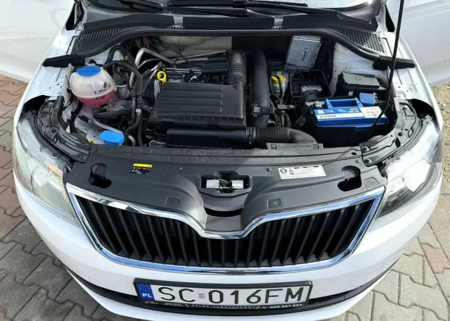 SKODA RAPID Spaceback 1.2 TSI (Green tec) Emotion Plus