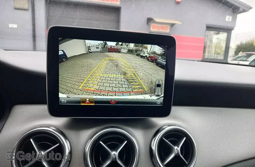 MERCEDES-BENZ GLA GLA 200 (156 KM) DCT