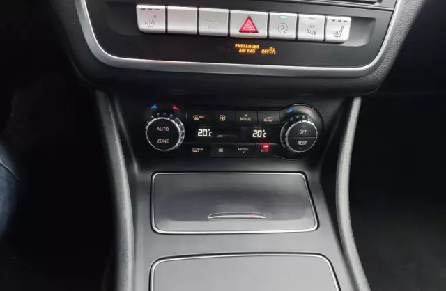 MERCEDES-BENZ GLA GLA 200 (156 KM) DCT