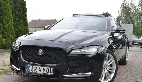 JAGUAR XF 