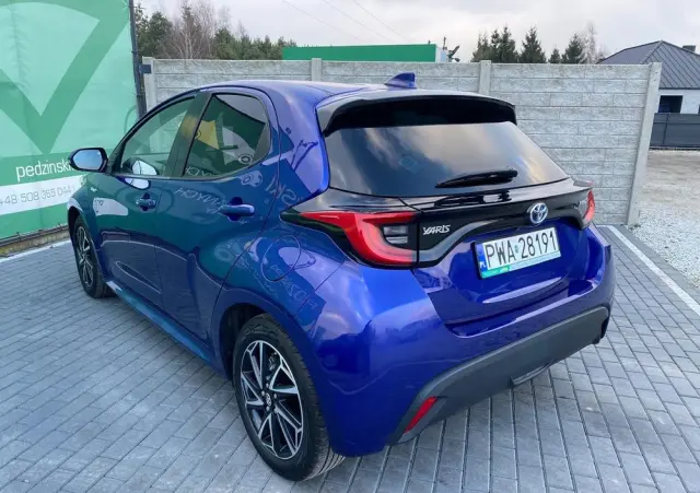 TOYOTA Yaris 116 1.5 VVT-i Business Edition