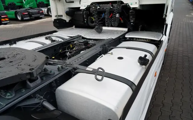 DAF XG 480 / RETARDER / KLIMATYZACJA POSTOJOWA  / POLSKI SALON / PO KONTRAKCIE SERWISOWYM 