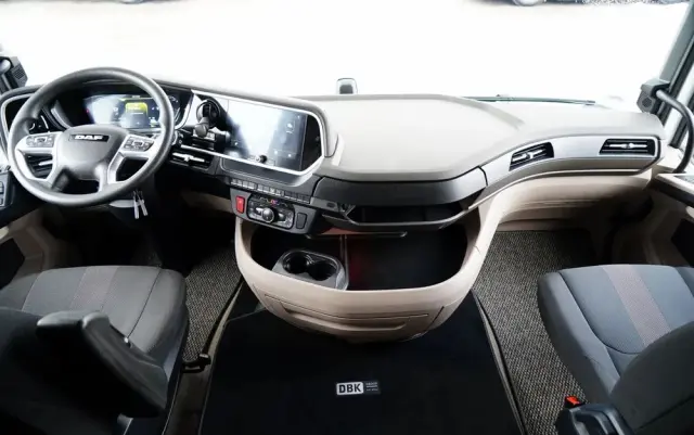 DAF XG 480 / RETARDER / KLIMATYZACJA POSTOJOWA  / POLSKI SALON / PO KONTRAKCIE SERWISOWYM 