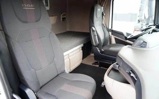 DAF XG 480 / RETARDER / KLIMATYZACJA POSTOJOWA  / POLSKI SALON / PO KONTRAKCIE SERWISOWYM 