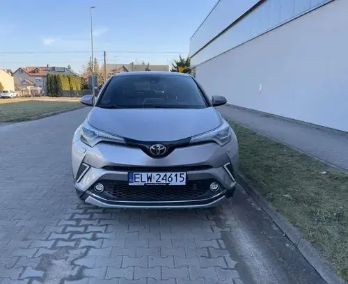 TOYOTA C-HR 