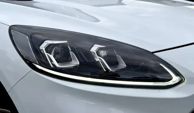 FORD Kuga 2.0 EcoBlue 4x4 TITANIUM