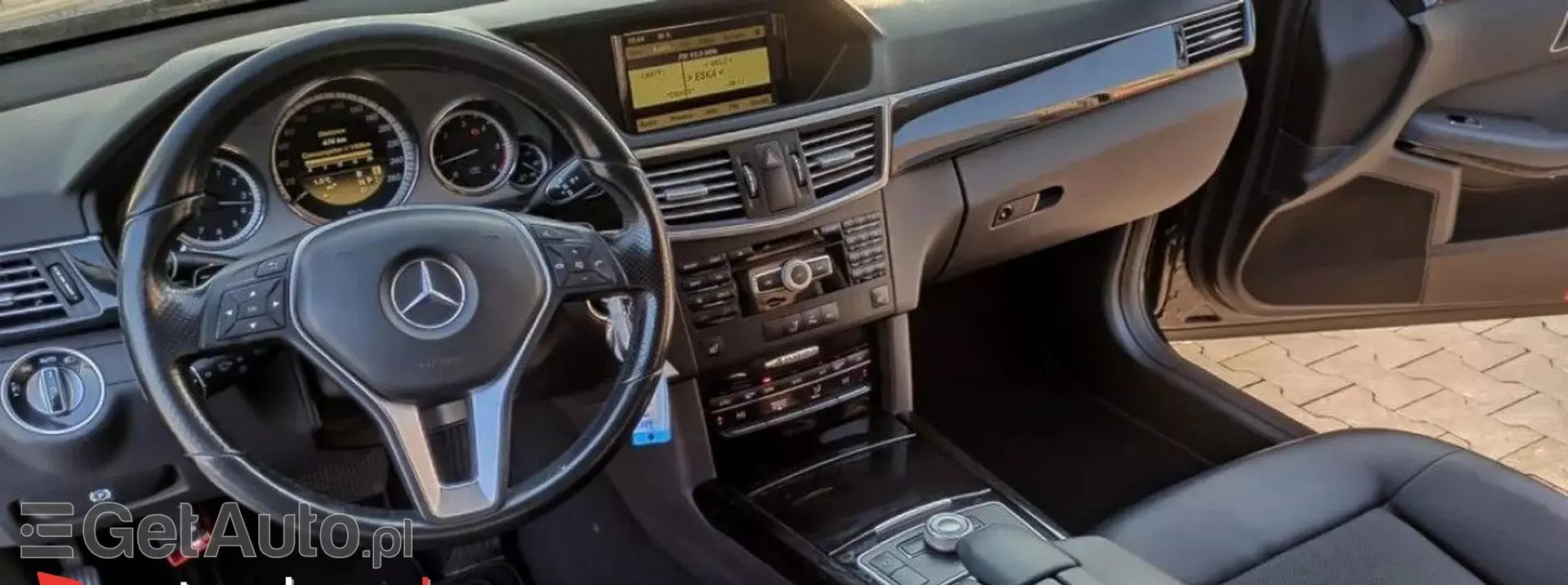 MERCEDES-BENZ Klasa E 