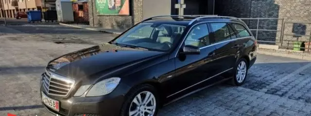 MERCEDES-BENZ Klasa E 