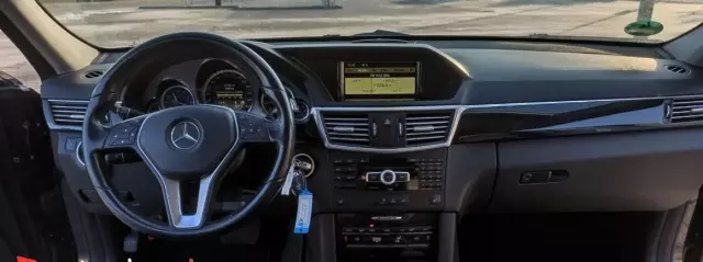 MERCEDES-BENZ Klasa E 