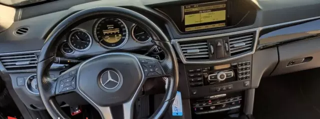 MERCEDES-BENZ Klasa E 