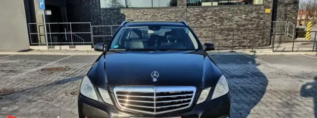 MERCEDES-BENZ Klasa E 