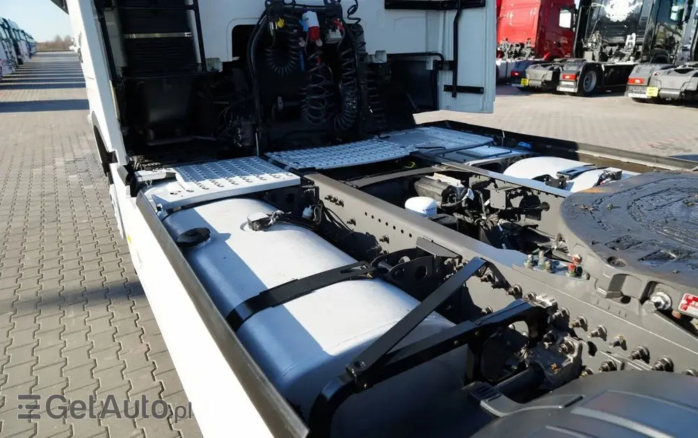 VOLVO FH 500 / KLIMATYZACJA POSTOJOWA / I-SHIFT / ALUFELGI / EURO 6 