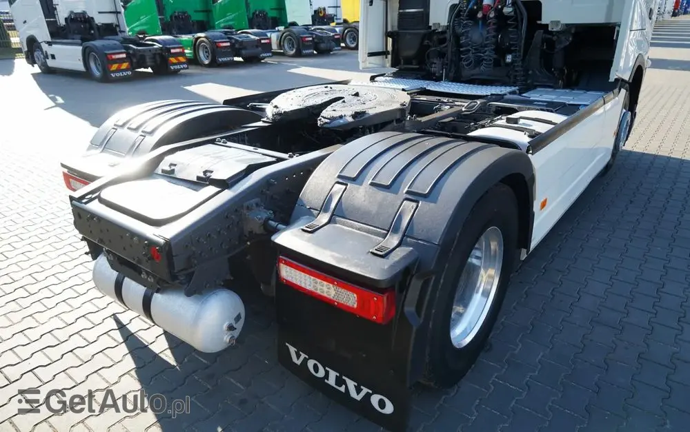 VOLVO FH 500 / KLIMATYZACJA POSTOJOWA / I-SHIFT / ALUFELGI / EURO 6 