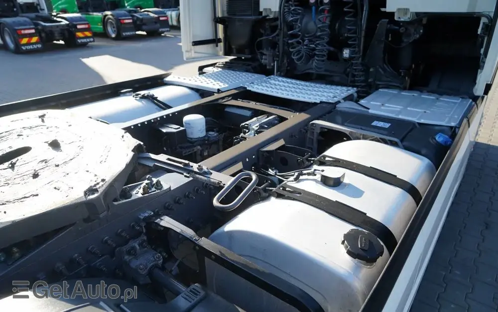 VOLVO FH 500 / KLIMATYZACJA POSTOJOWA / I-SHIFT / ALUFELGI / EURO 6 