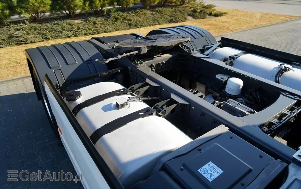 VOLVO FH 500 / KLIMATYZACJA POSTOJOWA / I-SHIFT / ALUFELGI / EURO 6 