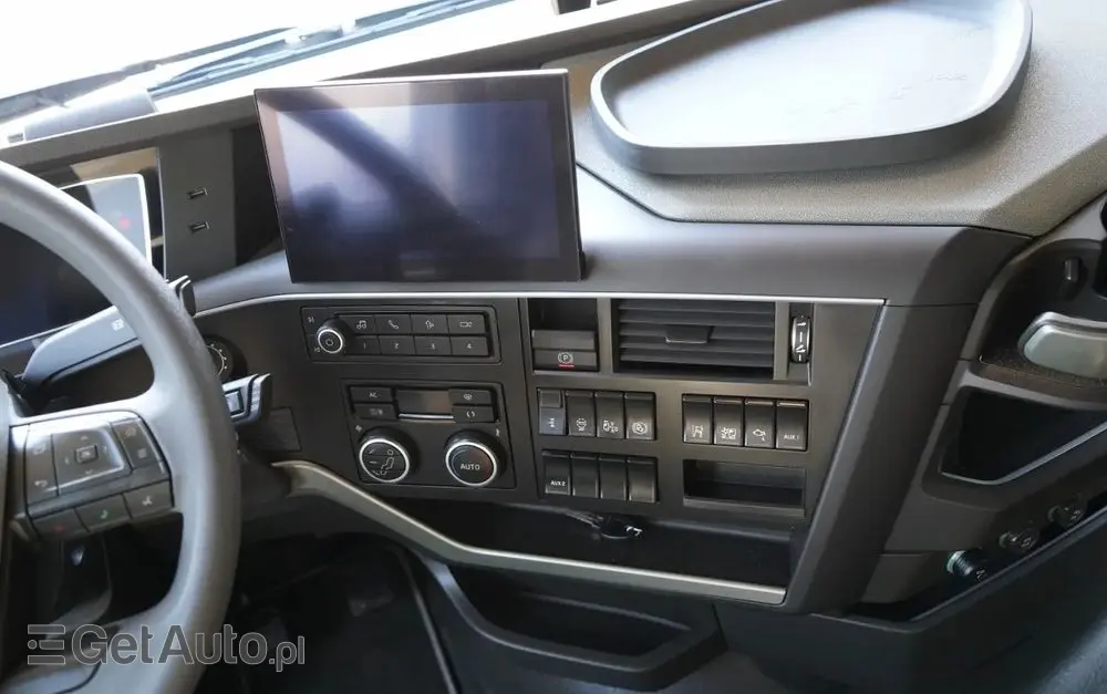 VOLVO FH 500 / KLIMATYZACJA POSTOJOWA / I-SHIFT / ALUFELGI / EURO 6 