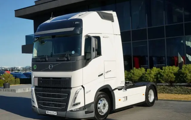 VOLVO FH 500 / KLIMATYZACJA POSTOJOWA / I-SHIFT / ALUFELGI / EURO 6 