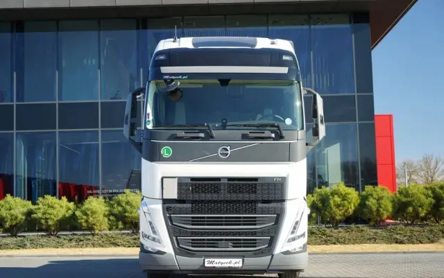VOLVO FH 500 / KLIMATYZACJA POSTOJOWA / I-SHIFT / ALUFELGI / EURO 6 