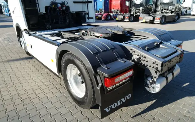 VOLVO FH 500 / KLIMATYZACJA POSTOJOWA / I-SHIFT / ALUFELGI / EURO 6 