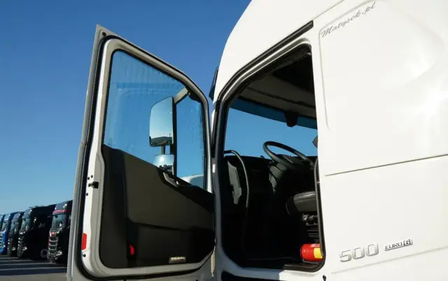 VOLVO FH 500 / KLIMATYZACJA POSTOJOWA / I-SHIFT / ALUFELGI / EURO 6 