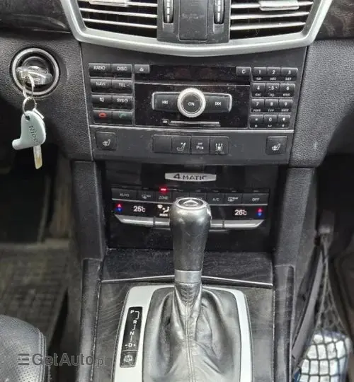 MERCEDES-BENZ Klasa E 