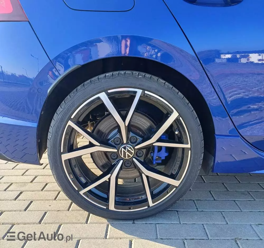 VOLKSWAGEN Golf VIII 2.0 TSI 4Mot R DSG
