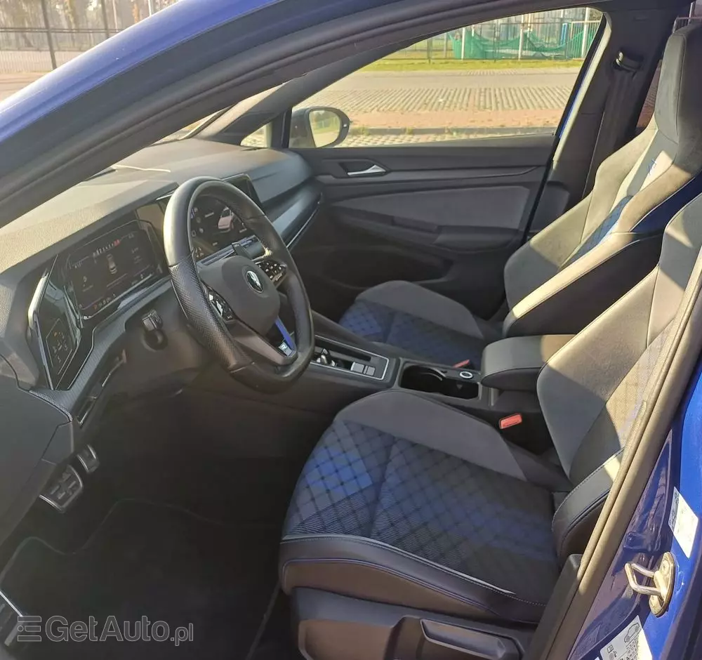 VOLKSWAGEN Golf VIII 2.0 TSI 4Mot R DSG