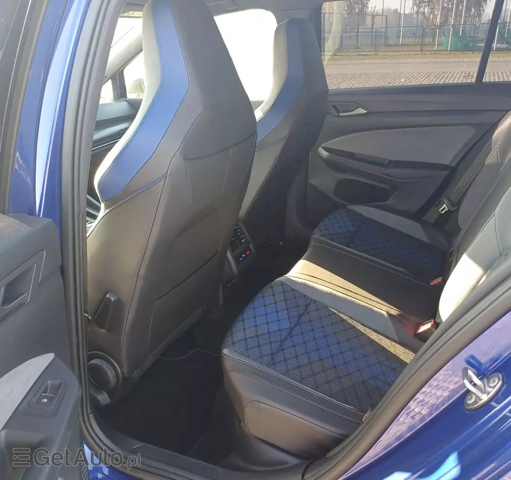 VOLKSWAGEN Golf VIII 2.0 TSI 4Mot R DSG