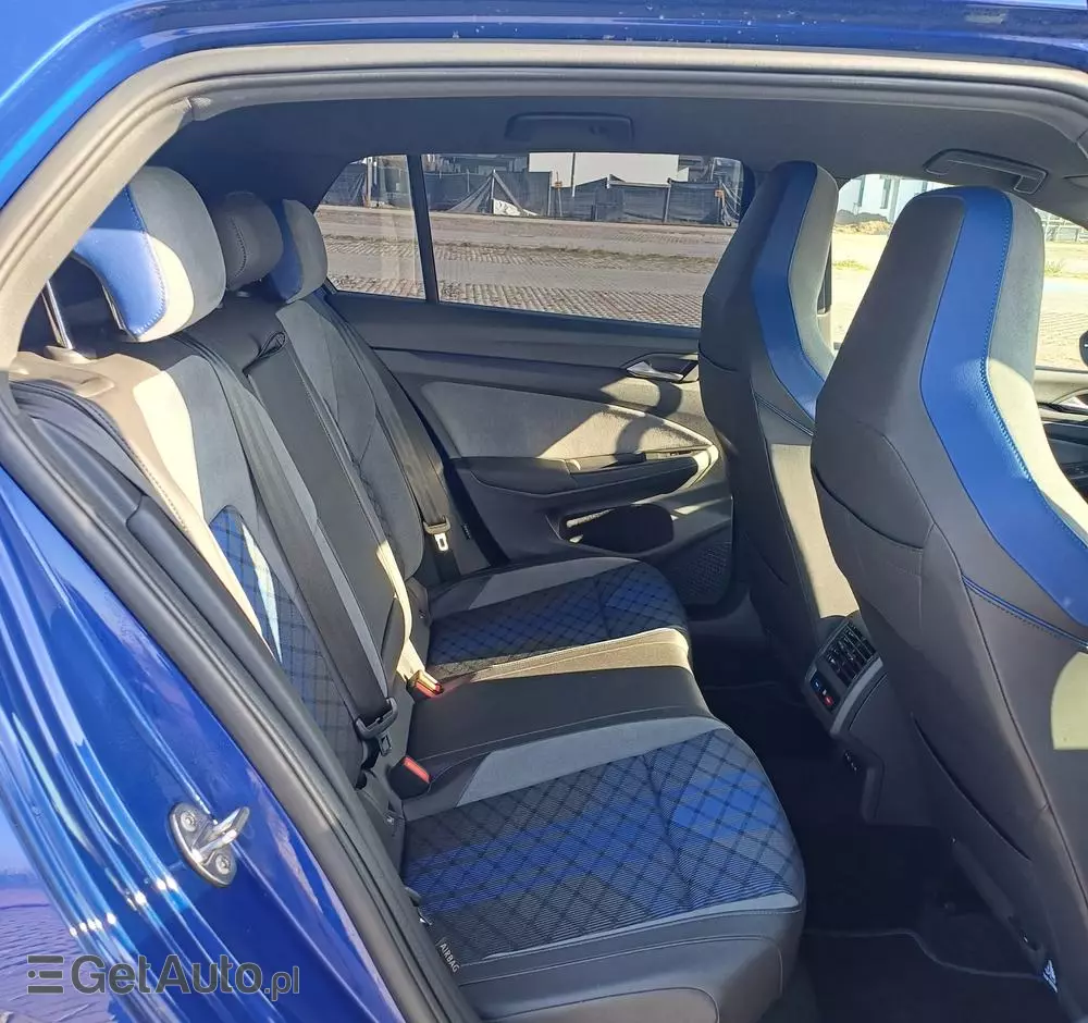 VOLKSWAGEN Golf VIII 2.0 TSI 4Mot R DSG