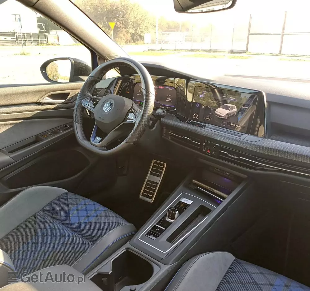 VOLKSWAGEN Golf VIII 2.0 TSI 4Mot R DSG