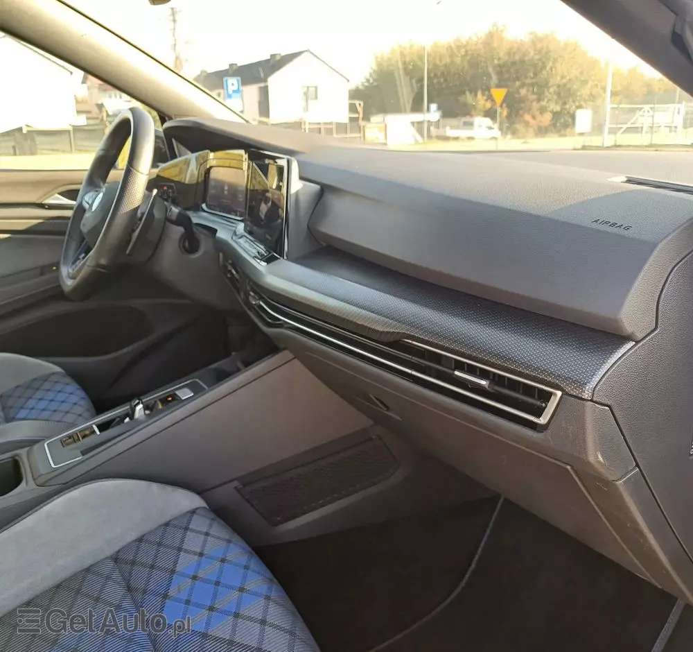 VOLKSWAGEN Golf VIII 2.0 TSI 4Mot R DSG