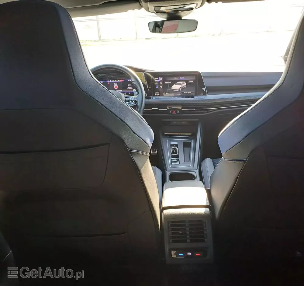 VOLKSWAGEN Golf VIII 2.0 TSI 4Mot R DSG