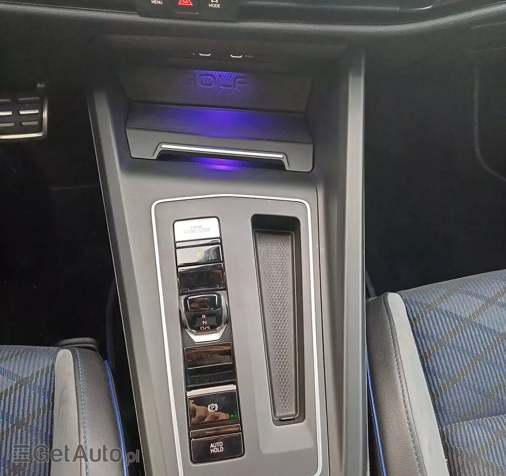 VOLKSWAGEN Golf VIII 2.0 TSI 4Mot R DSG