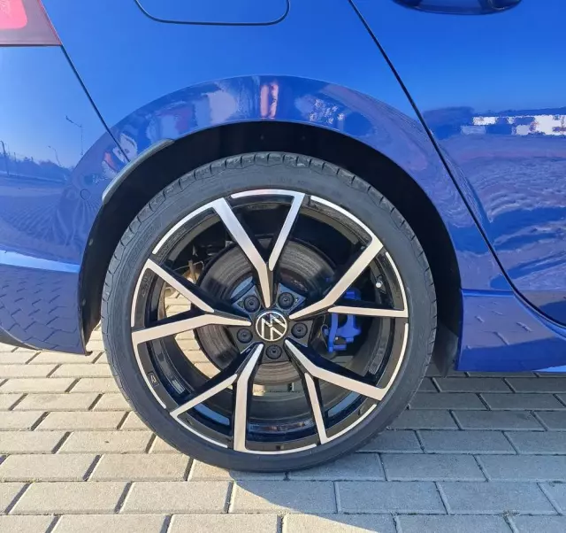 VOLKSWAGEN Golf VIII 2.0 TSI 4Mot R DSG