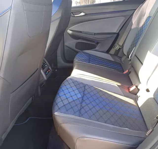 VOLKSWAGEN Golf VIII 2.0 TSI 4Mot R DSG